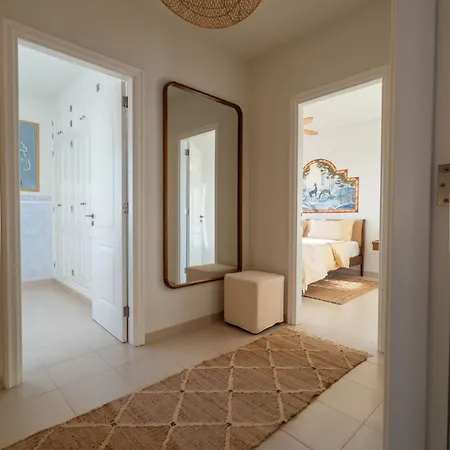 Mosaico Ocean View Boutique