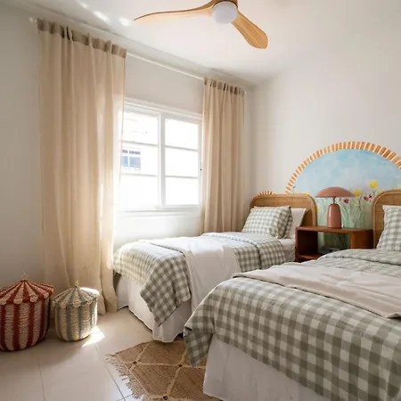 公寓 Mosaico Ocean View Boutique 阿德耶