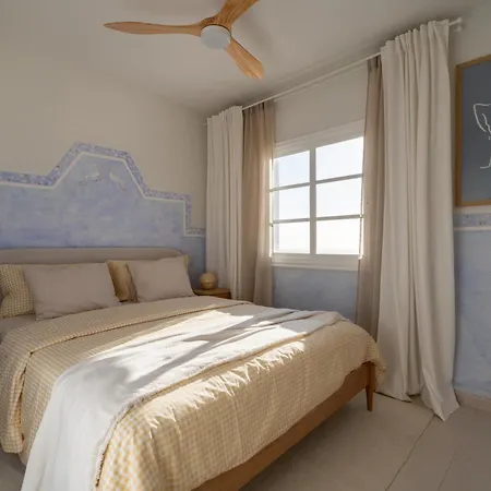 Mosaico Ocean View Boutique