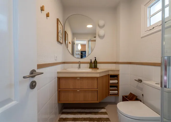 Mosaico Ocean View Boutique 아데제